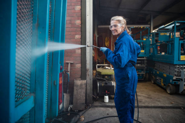Best Roof Washing  in Gloucester, MA